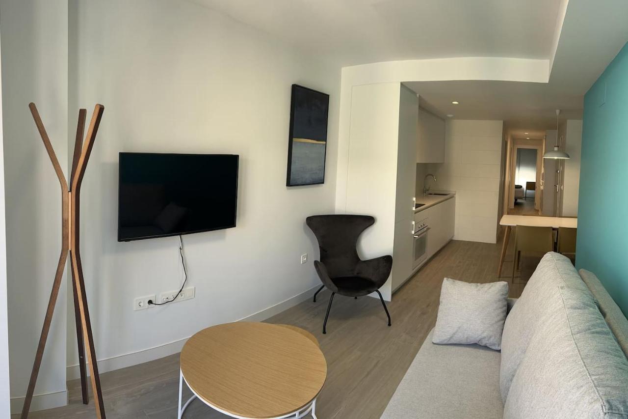 Apartamentos Breton 17 Suite Familiar Alicante Kültér fotó