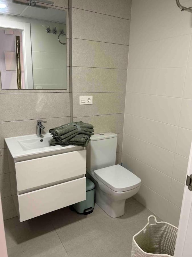 Apartamentos Breton 17 Suite Familiar Alicante Kültér fotó